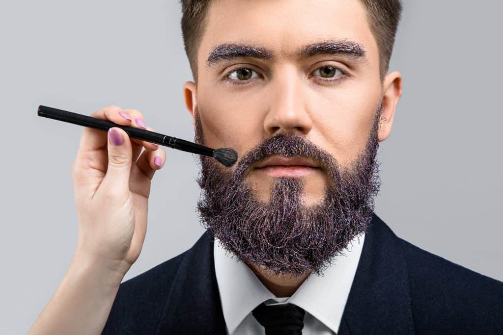 Man dyes beard